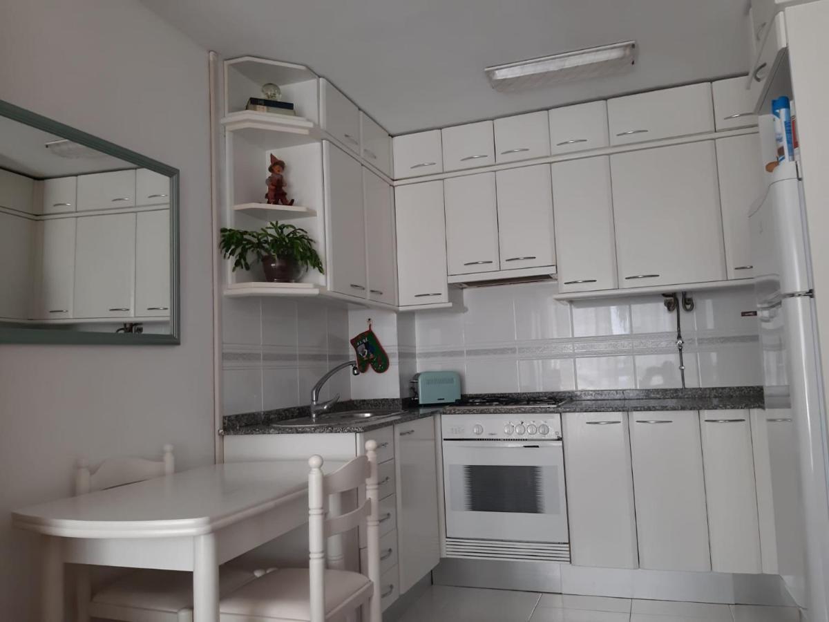 Apartamentos Virita Coqueto Apartamento Vacacional, Proximo A La Playa آكورونيا المظهر الخارجي الصورة